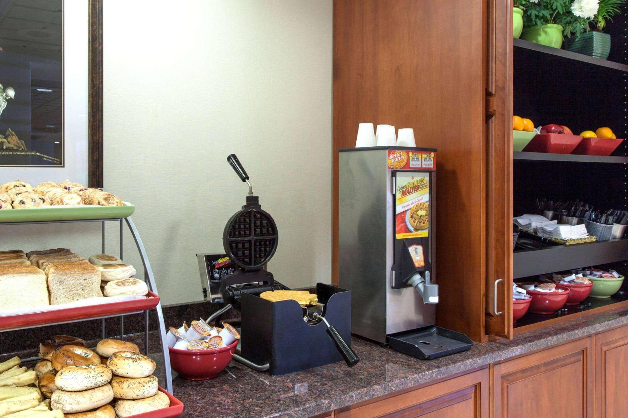 Wingate By Wyndham - Dulles International Hotell Chantilly Eksteriør bilde