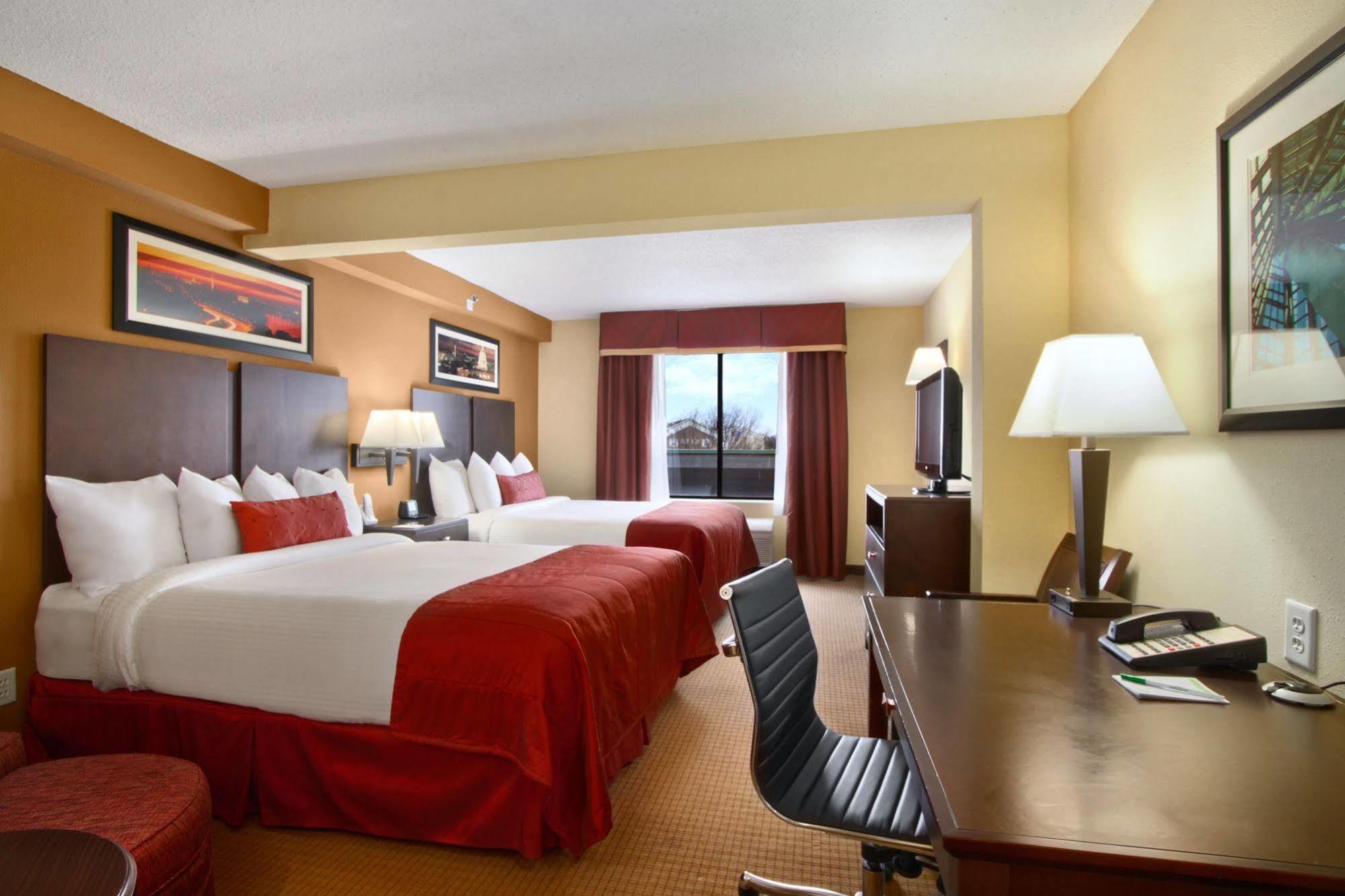 Wingate By Wyndham - Dulles International Hotell Chantilly Eksteriør bilde
